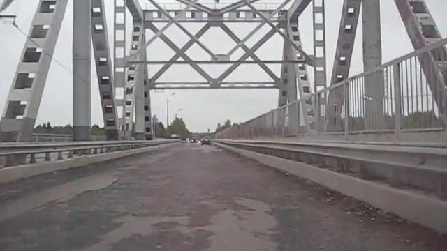 Lodeynoe pole r. Svir`.AVI смотреть онлайн