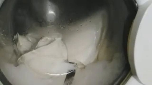 Как постирать и высушить пуховик
