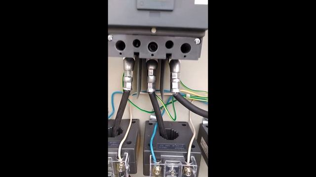 Схема подключения 50 Квт с трансформаторами тока. 50 KW connection diagram with current transformer смотреть онлайн