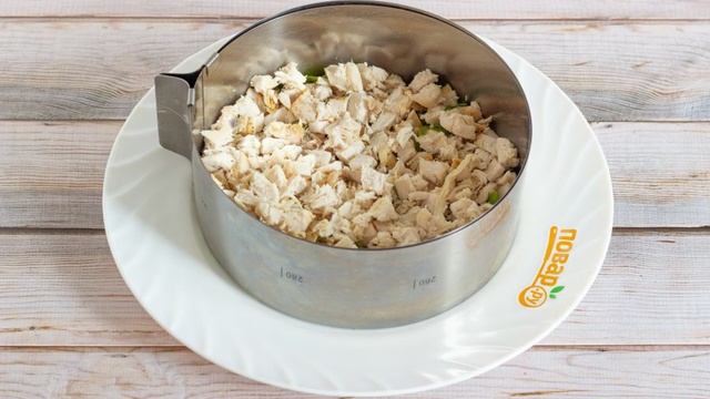 Слоеный салат с курицей Осенний