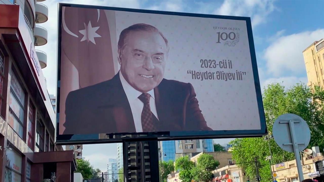 Сегодня 100 лет исполнилось бы патриарху азербайджанской и советской политики Гейдару Алиеву