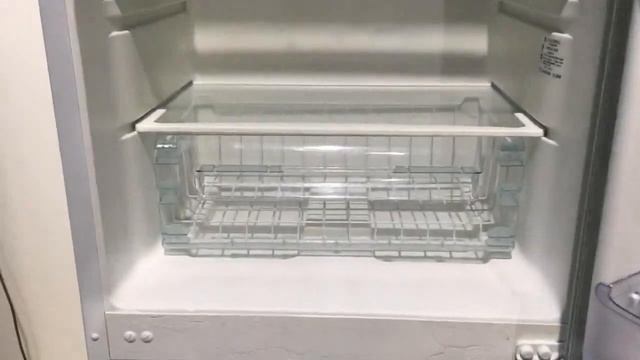 Холодильник Бирюса КШД345135 смотреть онлайн