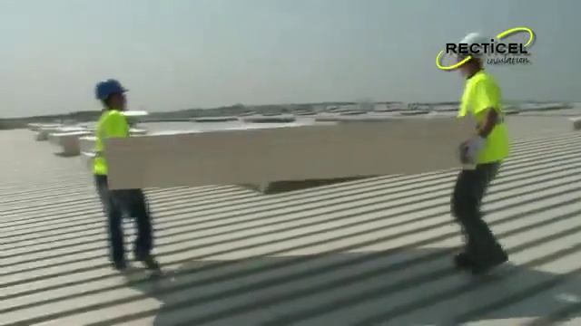 Утеплитель PIR плита: теплоизоляция плоской кровли по профнастилу