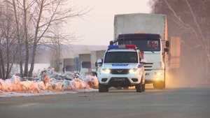 Военная полиция РФ сопровождает колонны с гуманитарной помощью