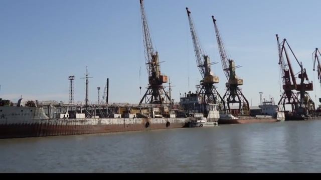 Очаровательная Алиса - Пустые Города смотреть онлайн