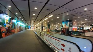 Аэропорт Суварнабхуми в Бангкоке(Suvarnabhumi)-метро Rail Link в центр Бангкока, обменник Super Ric