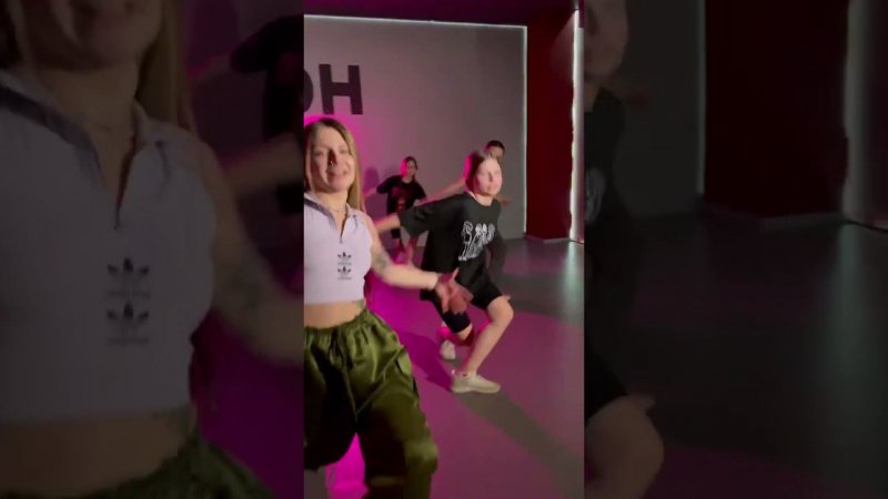 DH STUDIO GIRLY HIP-HOP Кристина Варфоломеева