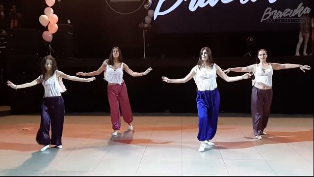 BRAZUKA DANCE FESTIVAL 2019 | ZOUK LADY'S SHOW from UFA | Brazilian Zouk SHOW смотреть онлайн