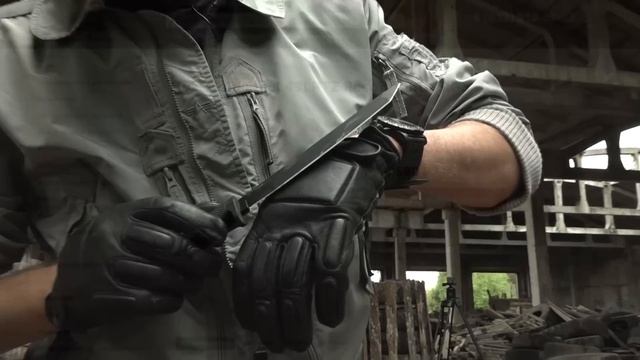 Запредельный тест Cold Steel Recon Tanto из сталей AUS8 и SK5 смотреть онлайн