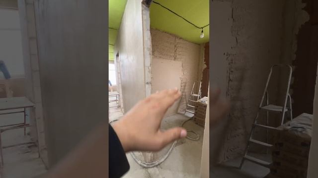 Ремонт в квартире ЖК Now, город Москва: механизированная штукатурка стен с глянцеванием смотреть онлайн