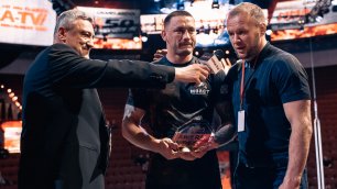ПОБЕДИТЕЛИ ПРЕМИИ MMA-TV.COM AWARDS 2021 | ФЬЮРИ ЗАВЕРШАЕТ КАРЬЕРУ | ПОБЕДА ХАНДОЖКО В UFC