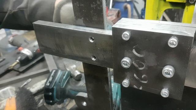 Гриндер 2.0 с роликами напечатанными на 3D принтере. смотреть онлайн