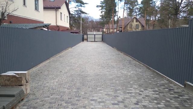 Паркан . Дерево. Профнастил. смотреть онлайн