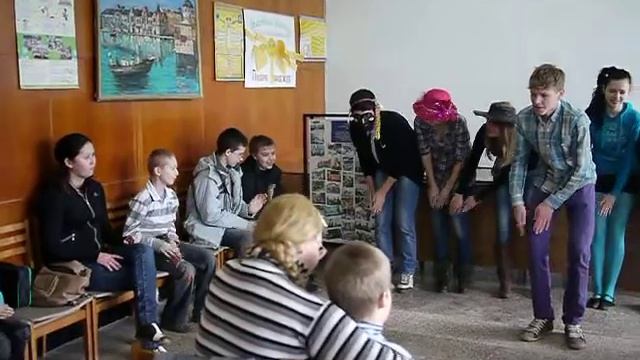 "Подари надежду" г.Евпатория и Городской Ученический Парламент март 2013г. смотреть онлайн