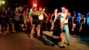 Reggaeton performed by 'Salsabor a Cuba' with their students