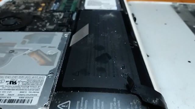 Salvaging a Destroyed 2010 Macbook смотреть онлайн