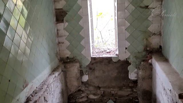 Мельница Френкеля (сокоморсовый завод) в предместье Выдровка. ? Памятник архитектуры. Наши дни... смотреть онлайн