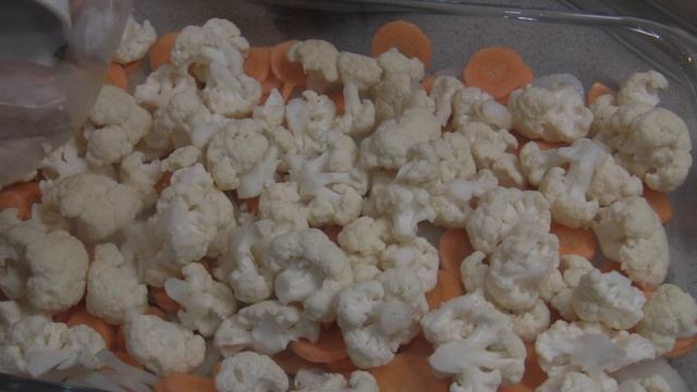 КУРИНАЯ ГРУДКА С ОВОЩАМИ ЗАПЕЧЕНАЯ В ДУХОВКЕ смотреть онлайн