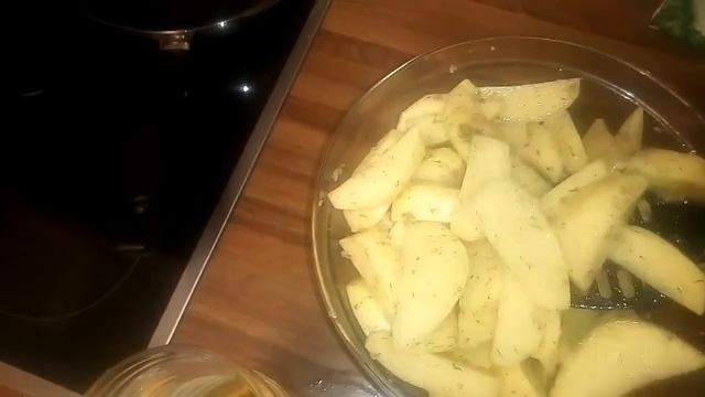 Печёная картошка в духовке