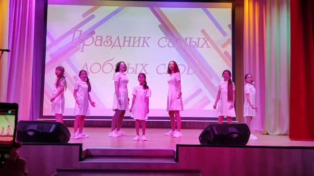Мы едины, непобедимые! Вокальная студия "Триумф"