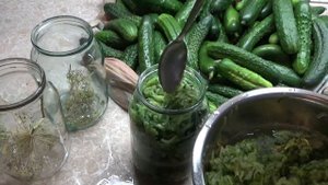 Огурцы в собственном соку на зиму Холодный способ без уксуса и без стерилизации. Подойдут переростк