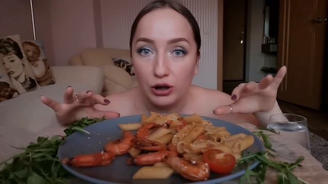 Мукбанг - ИСТОРИЯ / ТРЕТЬЯ КОМНАТА / ПАСТА с креветками в соусе ТЕРИЯКИ смотреть онлайн