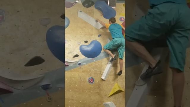 White_6A+/6B+_RaW_Misha (ногти стригут) #скалолазание #bouldering #climbing #ekaterinburg