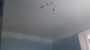 Профессиональная покраска потолка безвоздушным способом. Как правильно красить потолок в квартире.