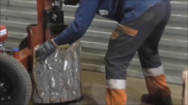 Дровокол для раскола любых чурок.