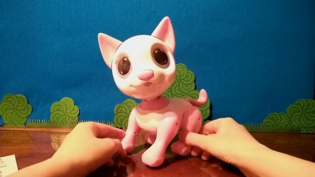 Кошка робот Роузи. Интерактивная игрушка смотреть онлайн