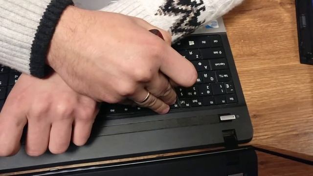 Разборка Acer E1 531G смотреть онлайн