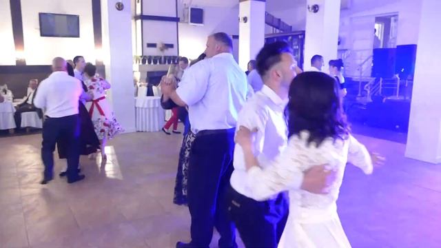 ГОП, А ВІСІЛЄ ДАЛИ НАМ ГОРІВКИ - ВЕСІЛЬНА ПОЛЬКА. ГУРТ ТАЛІСМАН. GREEN PARK 2021 смотреть онлайн