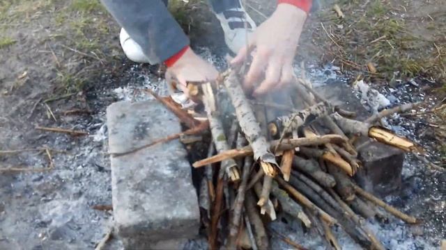 НЕ ВЫДЕРЖАЛИ? КАК МЫ ПРОВЕЛИ ПАСХУ! ЖАРИМ ЗЕФИР НА КОСТРЕ?Vlada Ko ?Семейный отдых на природе влог смотреть онлайн