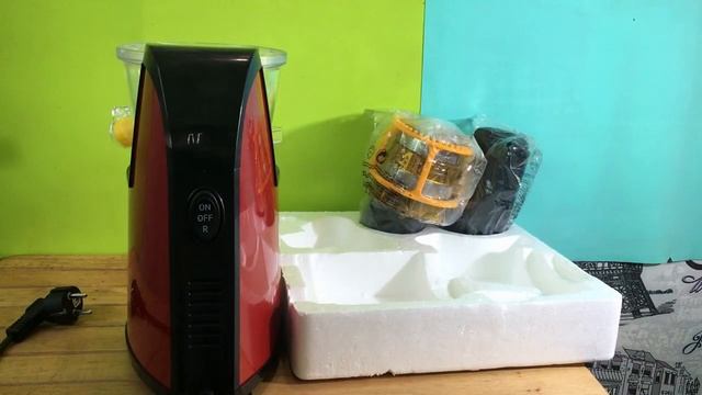 Теперь будем выжимать) У меня появилась соковыжималка!).mp4 смотреть онлайн