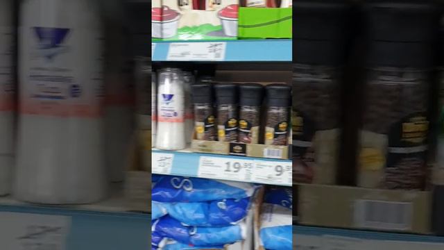 Магазин А-101 в Турции, цены на продукты в лирах. Март 2023г. Курс на тот момент 1 к 4 к рублю.