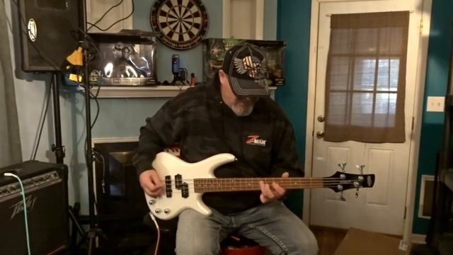 Ibanez short scale micro bass review!! смотреть онлайн