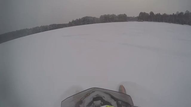 На снегоходе по пухляку(+сноуборд)/Snowmobilling in deep snow(+snowbord) смотреть онлайн
