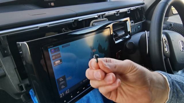 Honda Stepwgn RP разборка передней панели. смотреть онлайн