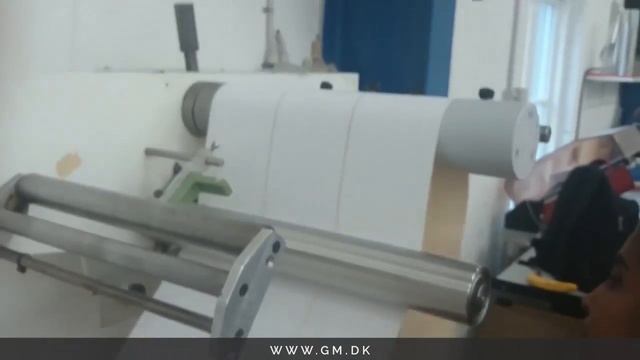 TF400 semi-automatic fan folder. смотреть онлайн