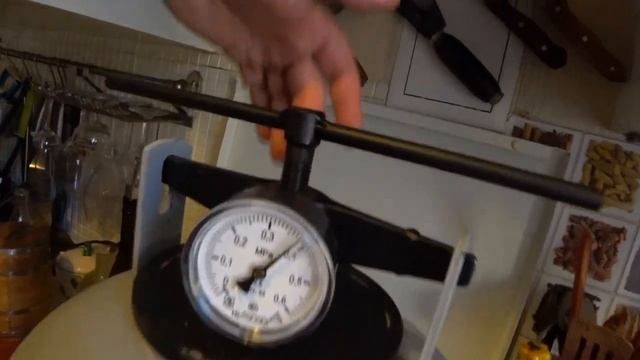 Скумбрия в белорусском автоклаве смотреть онлайн