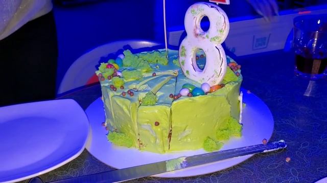 LIFE VLOG: Отмечаем День Рождения в Боулинге. Шоппинг - Муж Запретил Покупать Платье! смотреть онлайн