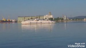 На речном вокзале города Тольятти...