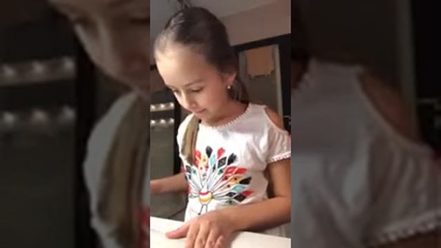Handmade - Фигурки из клеевого пистолета