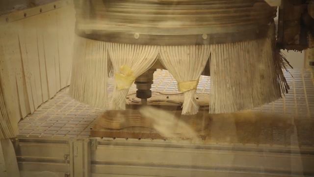 HP Lutherie the french musical instruments manufacturer