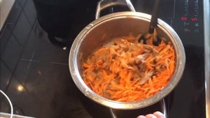 Мясо с подливой и Гороховое Пюре. Мммм, вкуснятина!!!?