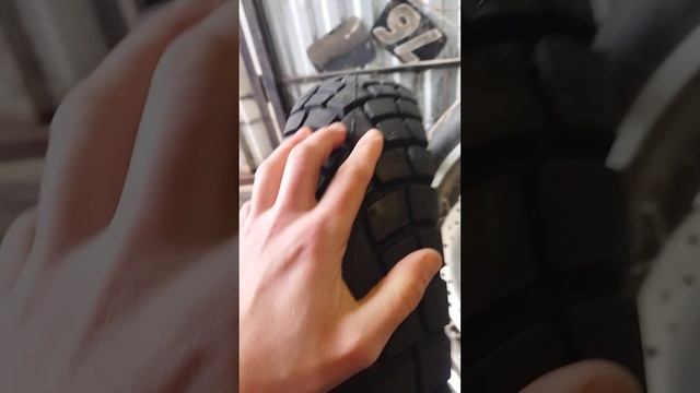 МотоРезина Deli tire road symbiosis модель sb117 смотреть онлайн