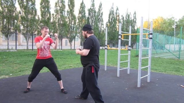 Парная работа, дон ной конг Хонг За. Май. (Đơn Bộ Nội Công Hồng Gia Quyền Combat applications) 2 смотреть онлайн