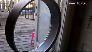 Демонстрация работы безлопастного вентилятора Dyson AM03 Pedestal Fan