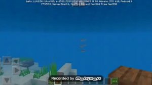 Мама сшила мне штаны из берёзовой коры