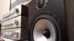 Speakers Monitor Audio MR 6 - Audio Test